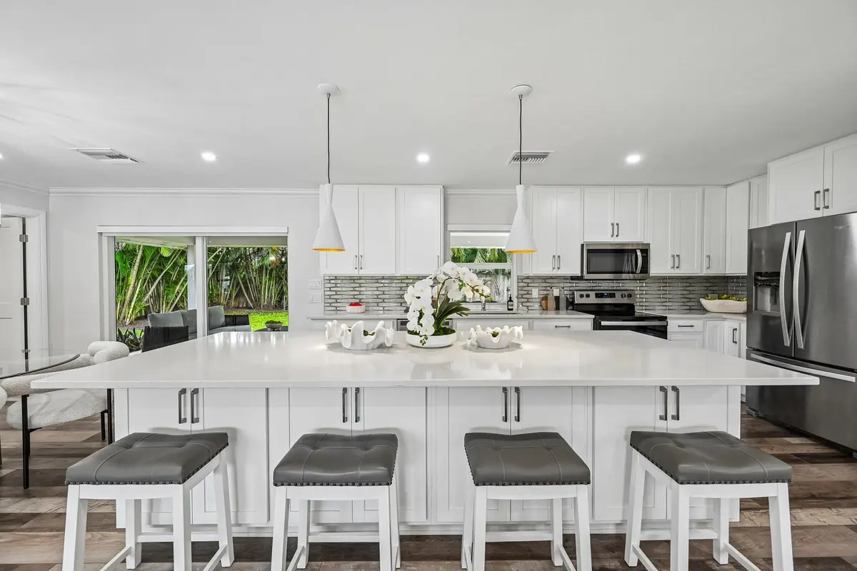 11-web-or-mls-Sun Cove Ln-S1207-011 at 2610 Sun Cove Lane, North Palm Beach