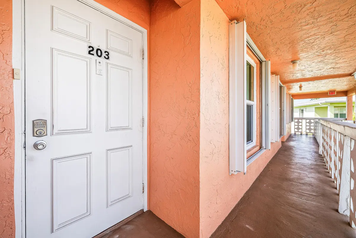 Entry at 1640 NW 19TH Terrace 203, Delray Beach