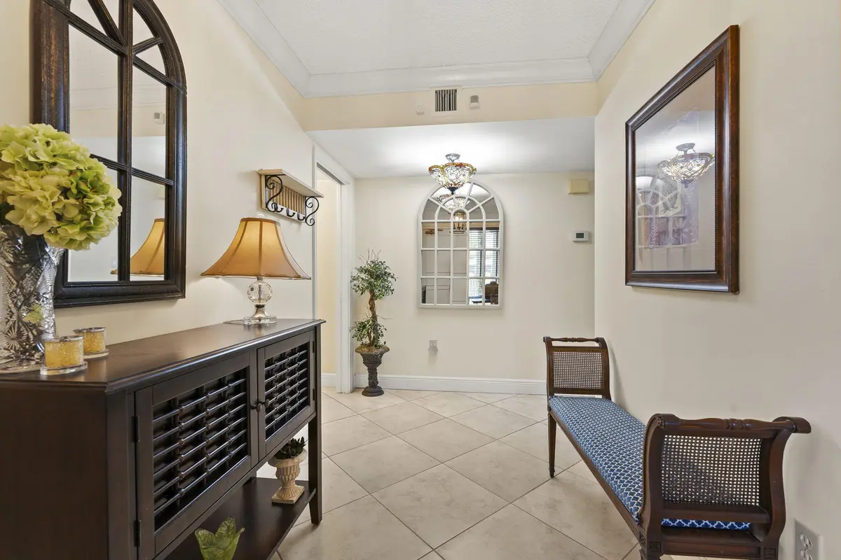 10-web-or-mls-DSC02938 - Copy at 9450 Meadowood Drive 101, Fort Pierce