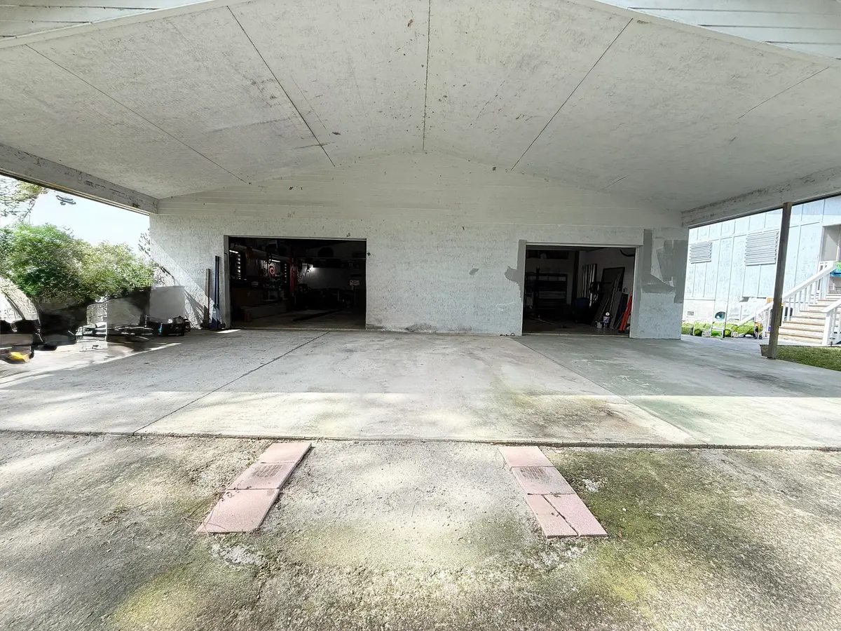 Front Garage:Workshop Port at 14800 99th Street, West Palm Beach