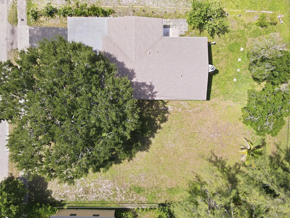 05_dji_fly_20260712_152452_648_178388431 at 440-436 NW 7th Terrace, Fort Lauderdale