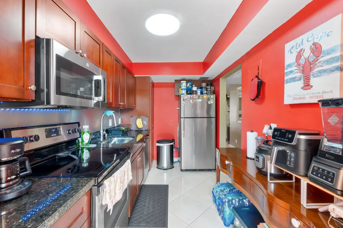Kitchen at 4500 N Federal Highway 253F, Lighthouse Point