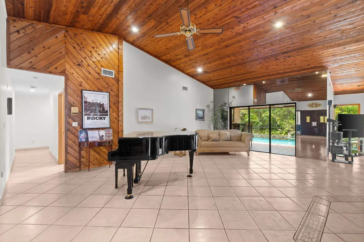 Family Room at 11182 NW 18th Court, Coral Springs