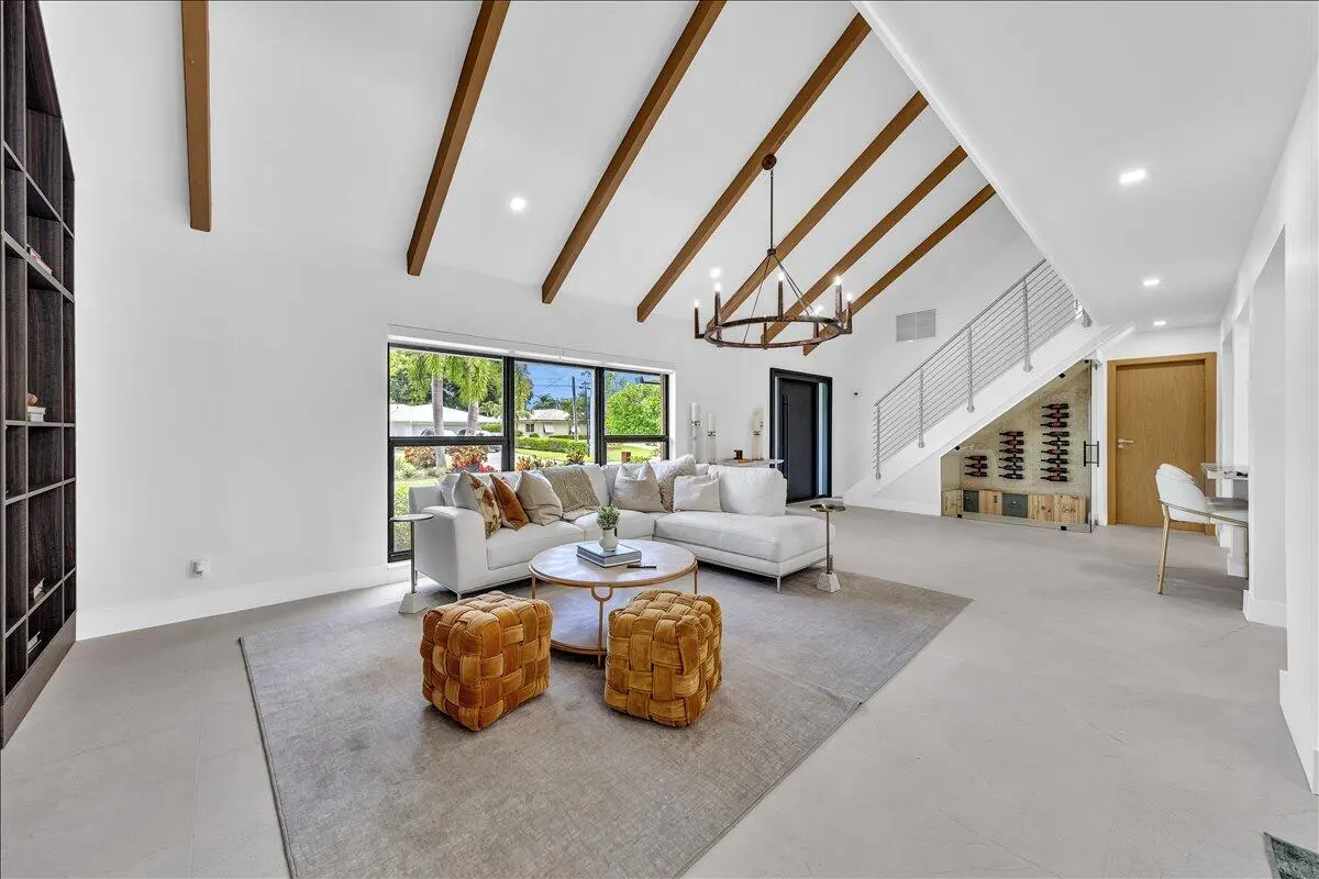 25-306A0295 at 342 N FAIRWAY, Tequesta