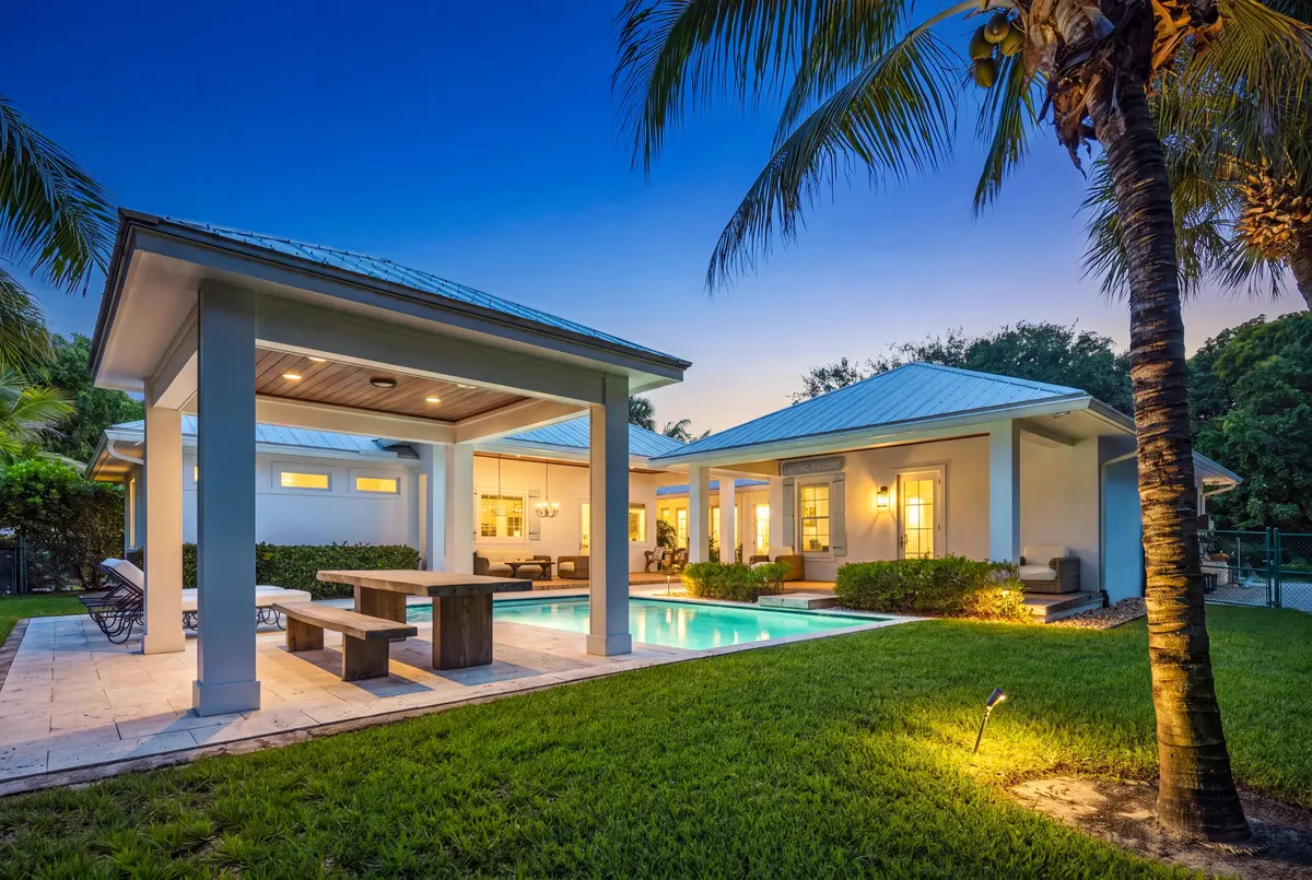 Twilight_3 at 104 HILLCREST Drive, Sewalls Point