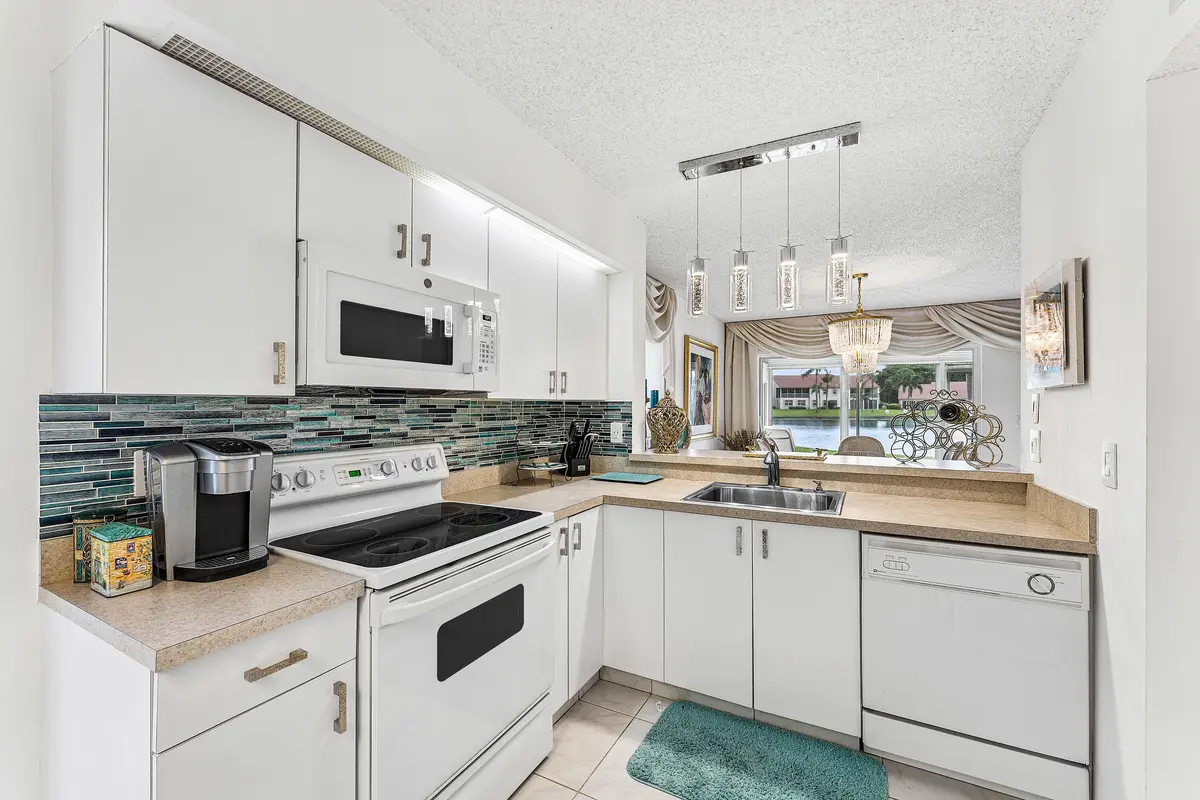 Kitchen at 14388 Emerald Lake Drive 2, Delray Beach