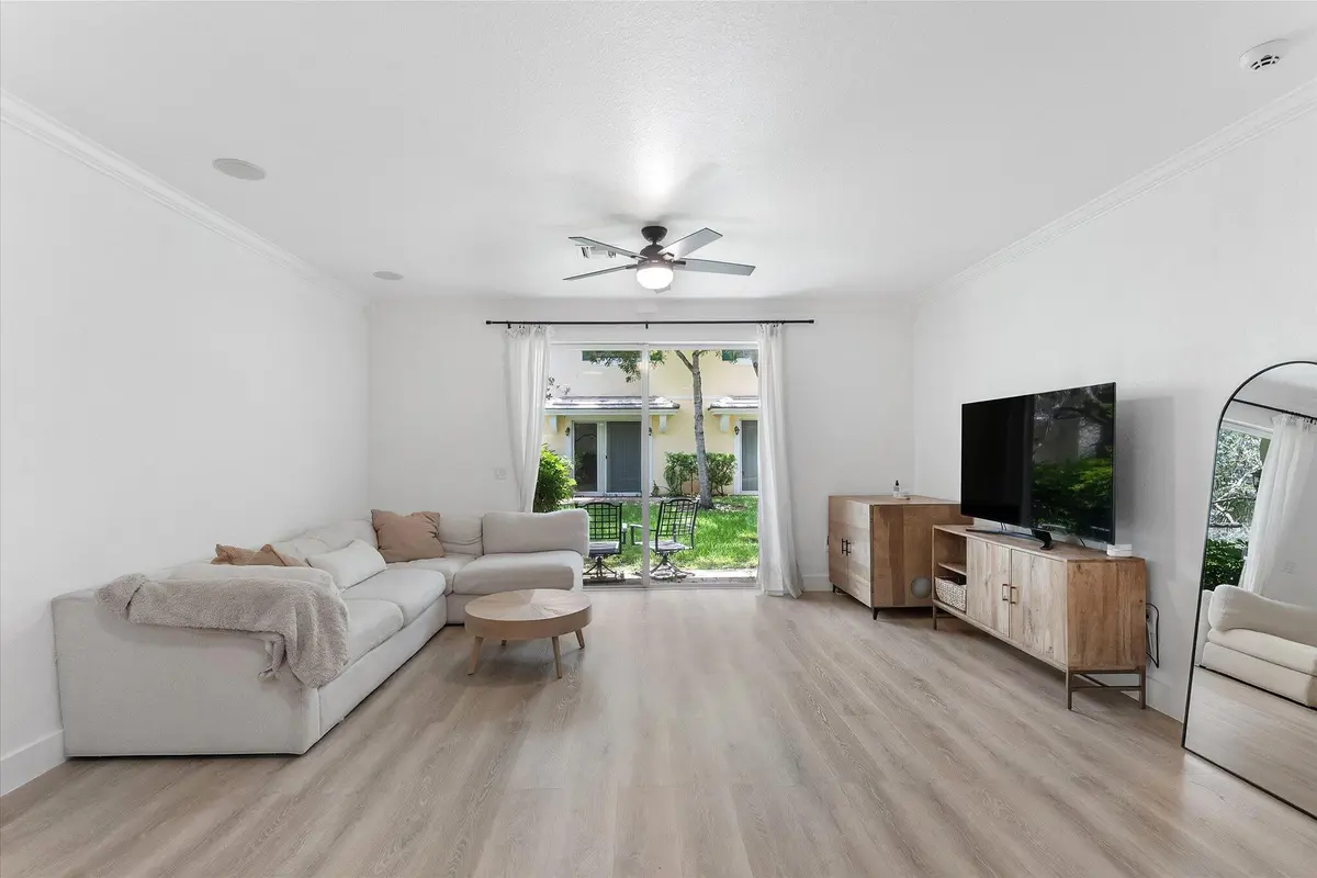 14-7783 Deercreek Ct_014 at 7783 Deercreek Court, Davie