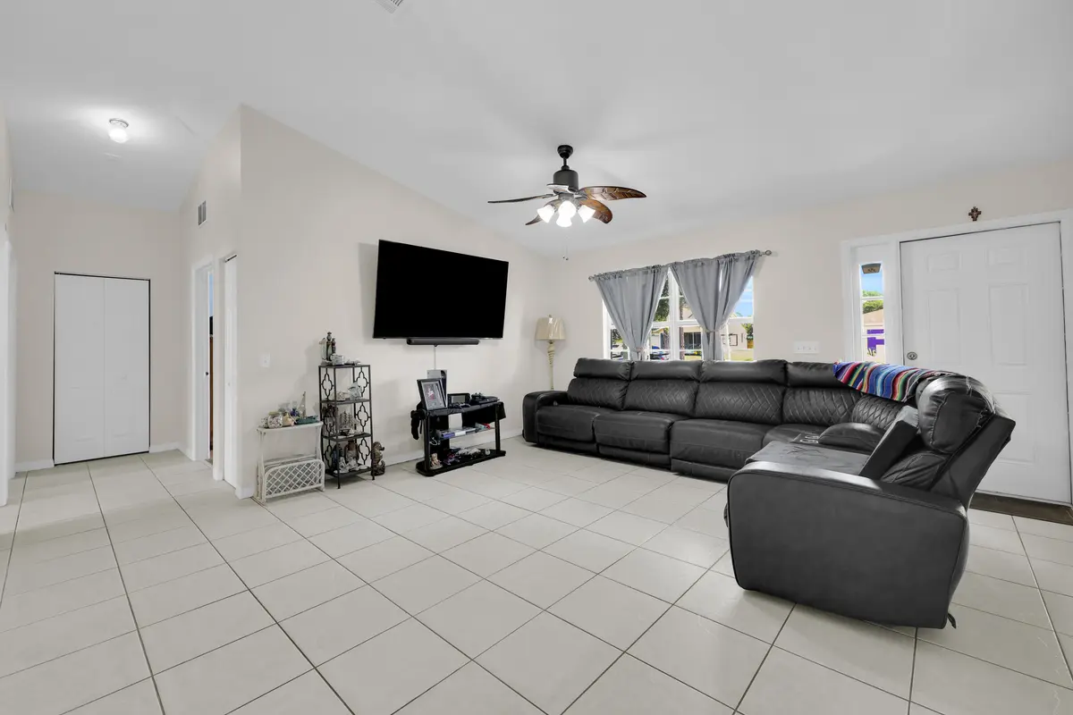 5_8p3a3254 at 1295 12th Avenue, Vero Beach