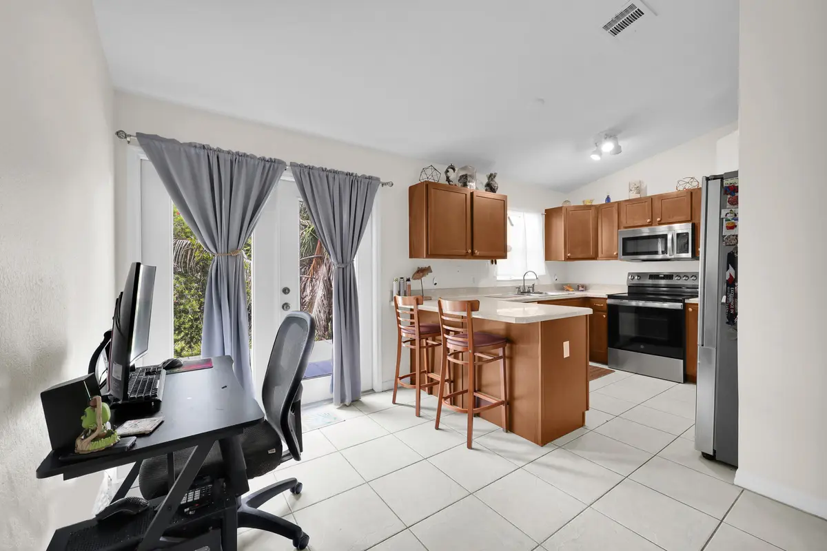 8_8p3a3274 at 1295 12th Avenue, Vero Beach