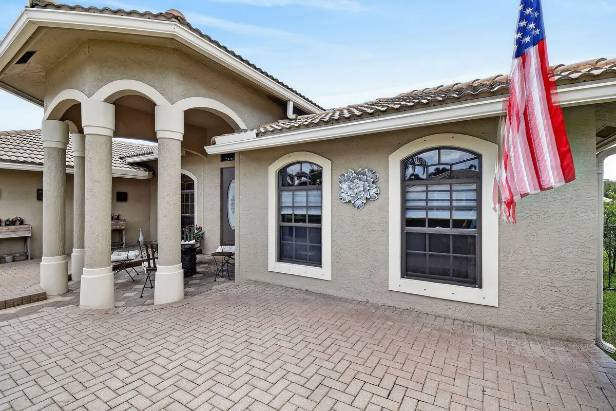 118FernwoodCrescent(6) - Copy at 118 Fernwood Crescent, Royal Palm Beach