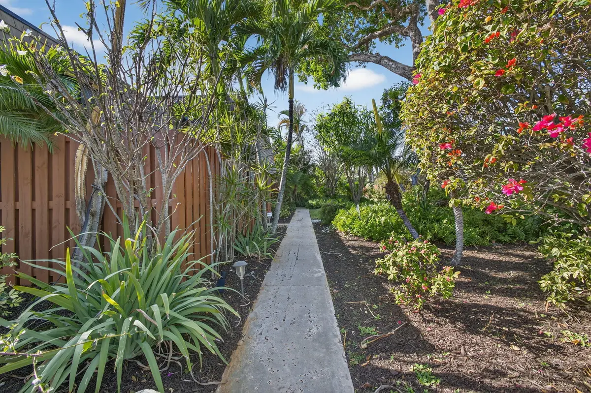 7-web-or-mls-5D1A3988 at 112 OCEAN COVE Drive, Jupiter