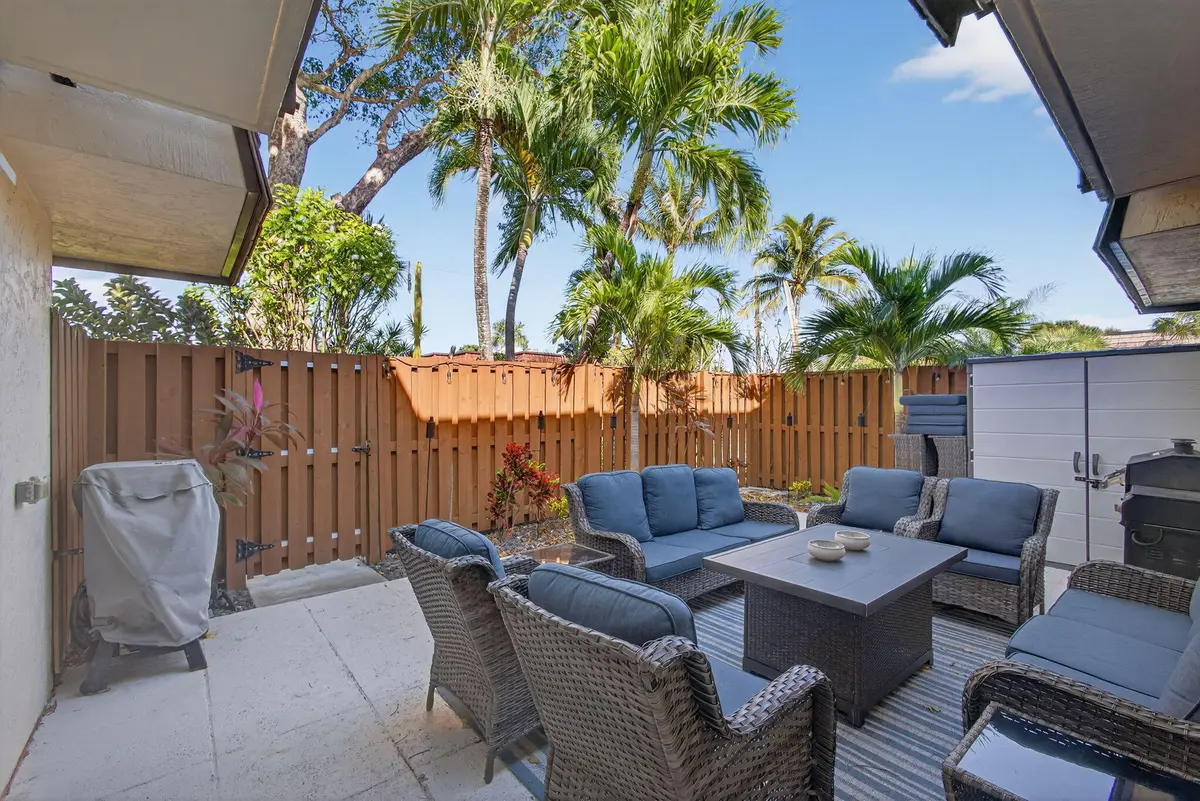 9-web-or-mls-5D1A3999 at 112 OCEAN COVE Drive, Jupiter