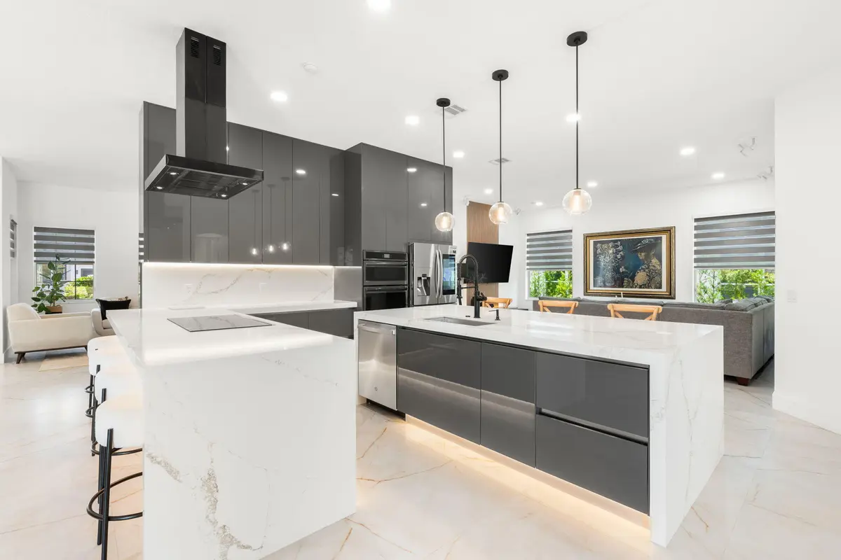 18-web-or-mls-5617 NW 106th Way Coral Sp at 5617 NW 106TH Way, Coral Springs