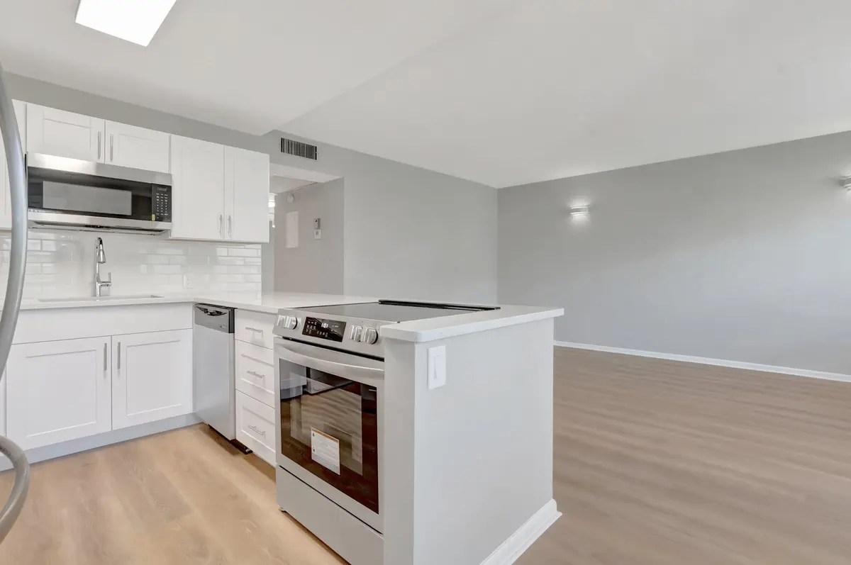 296 Fanshaw H at 296 FANSHAW H, Boca Raton