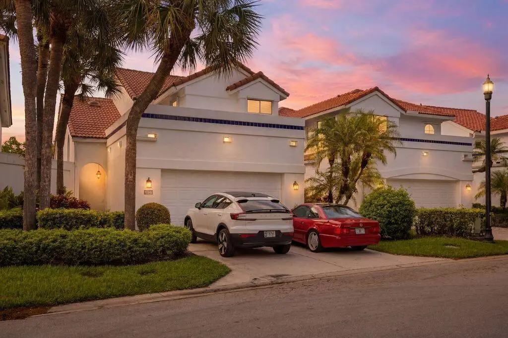 Ext front at 5544 Fox Hollow Drive, Boca Raton