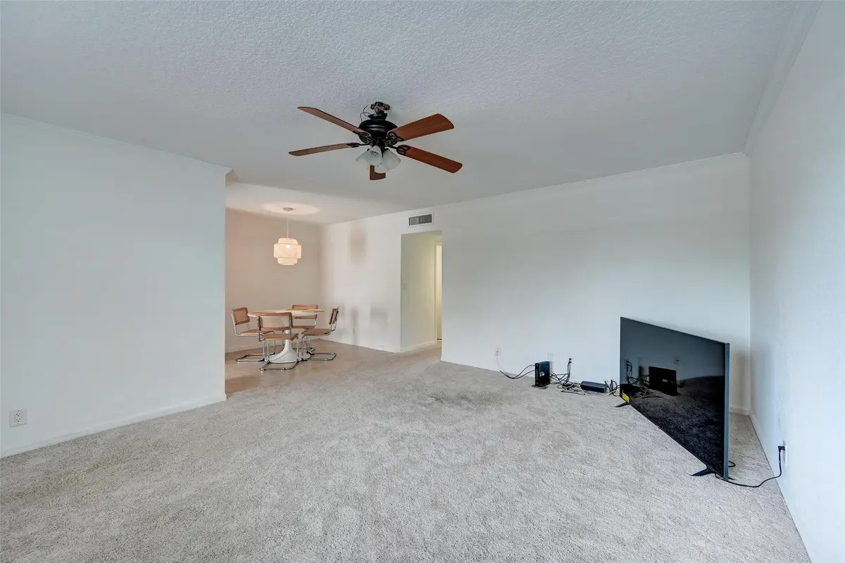 Photo 8 at 2020 NE 56TH Street 204, Fort Lauderdale