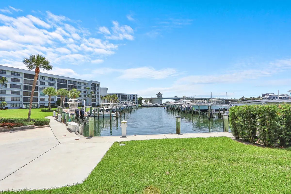 30_Image_31_mls at 1648 Jupiter Cove Drive 214, Jupiter