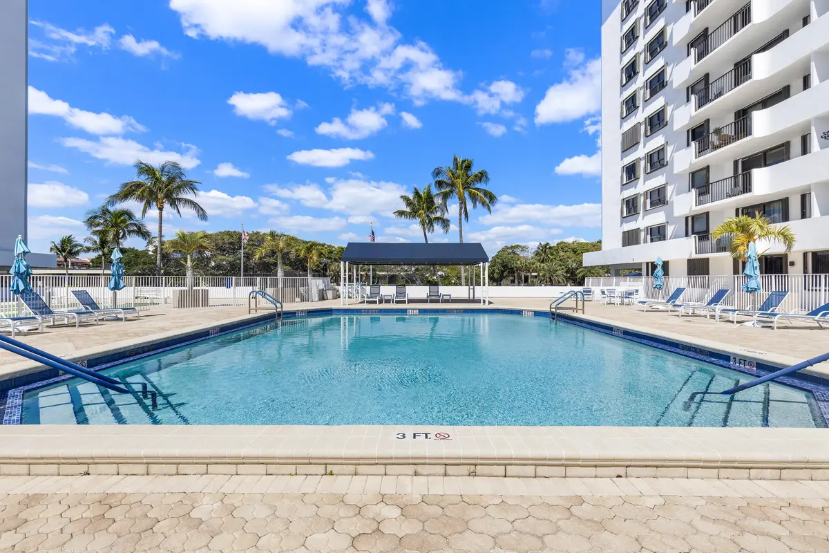 IMG_4632 at 1208 MARINE Way 901, North Palm Beach