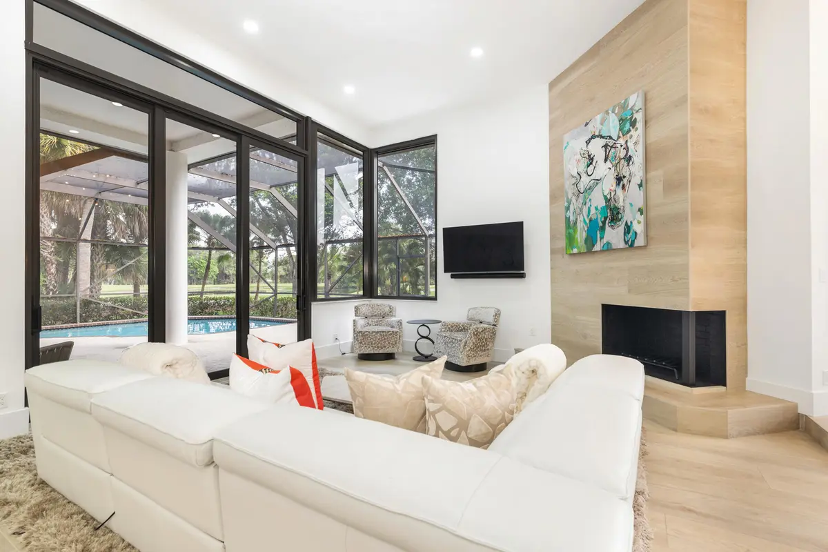 low-9 at 1151 Sand Drift Way D, West Palm Beach