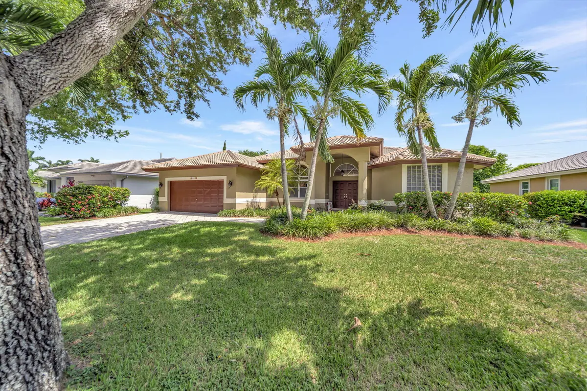 2_2_House Front at 6420 NW 41st Street, Coral Springs