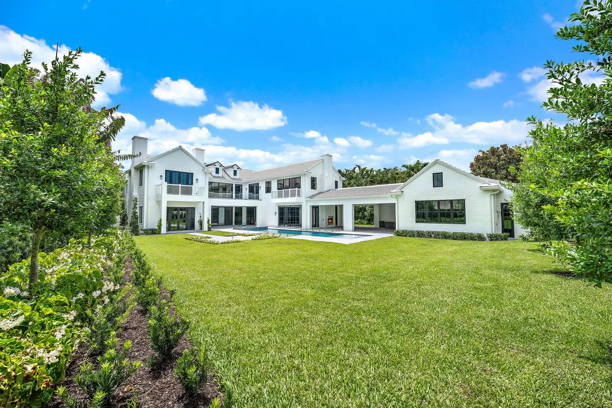 Rear at 467 MARINER Drive, Jupiter