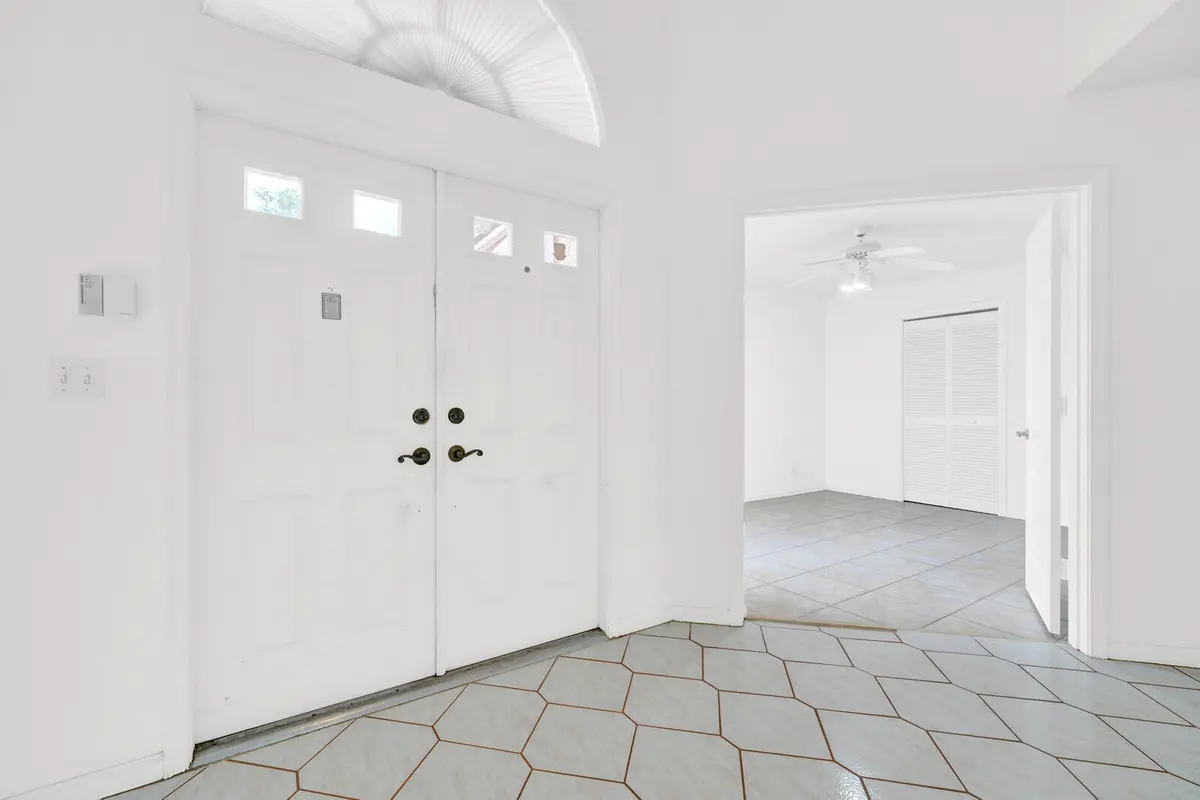 14_Image_9_mls at 8799 Sonoma Lake Boulevard, Boca Raton