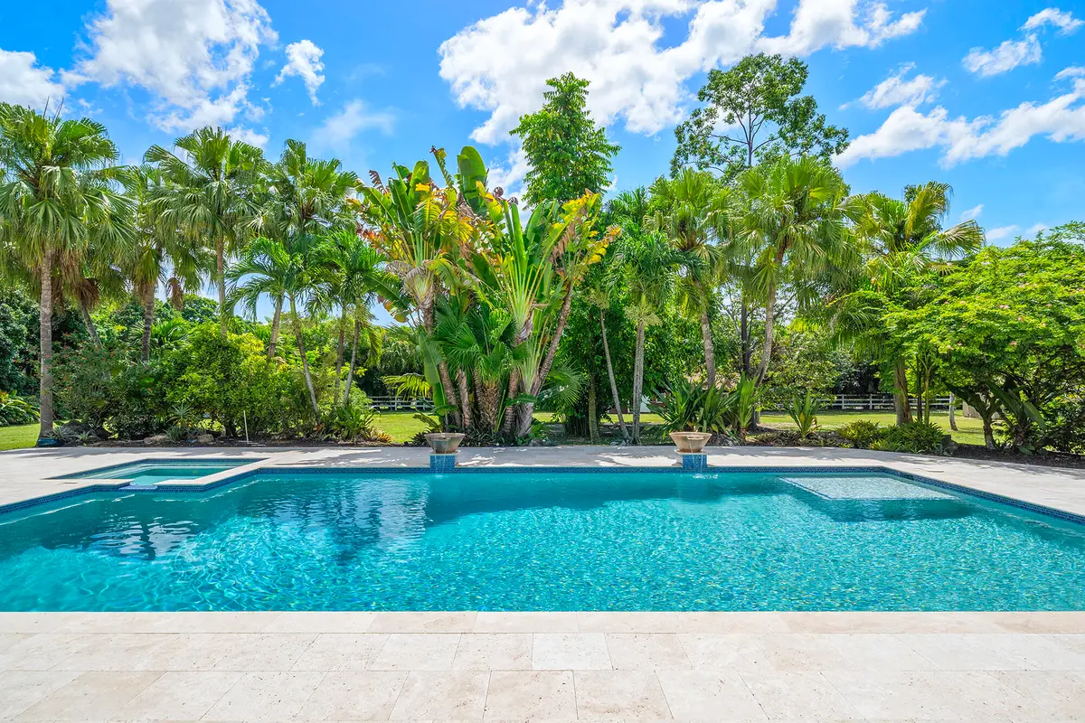 Pool at 4950 Thoroughbred Lane, Southwest Ranches