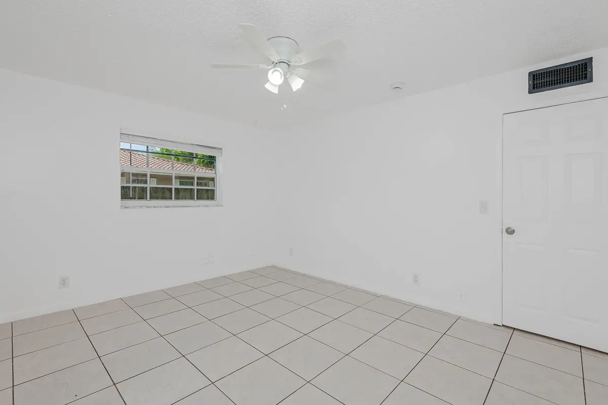 0-15 at 8830 W SAMPLE Road 8, Coral Springs
