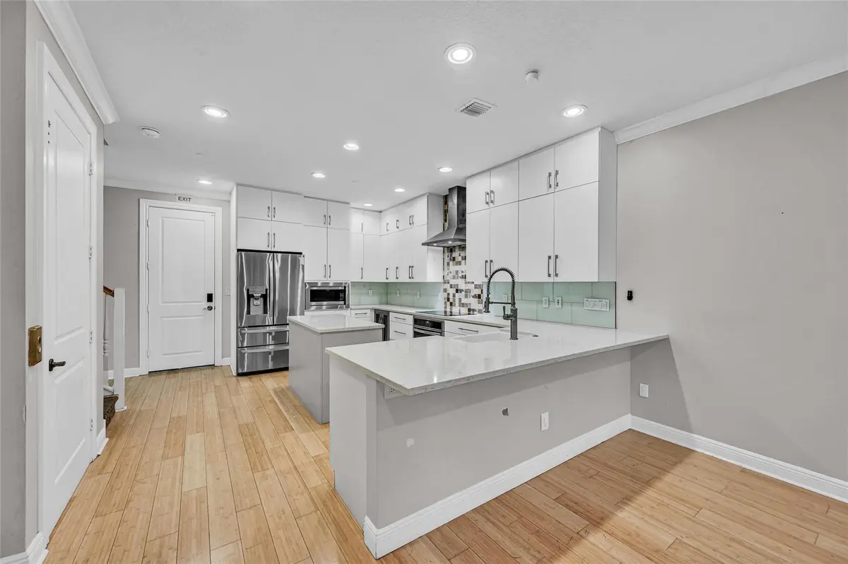 Photo 8 at 1617 NE 2nd Court, Fort Lauderdale