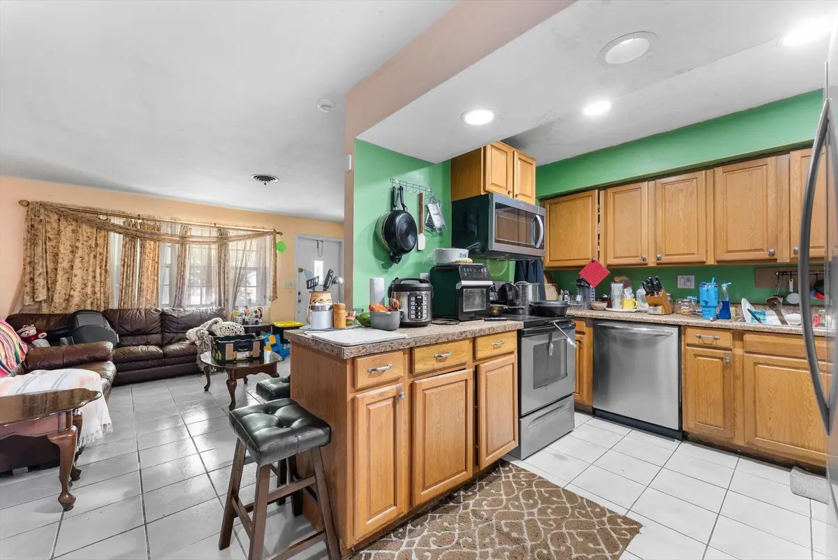 07-7 at 2106 WARE Drive, West Palm Beach