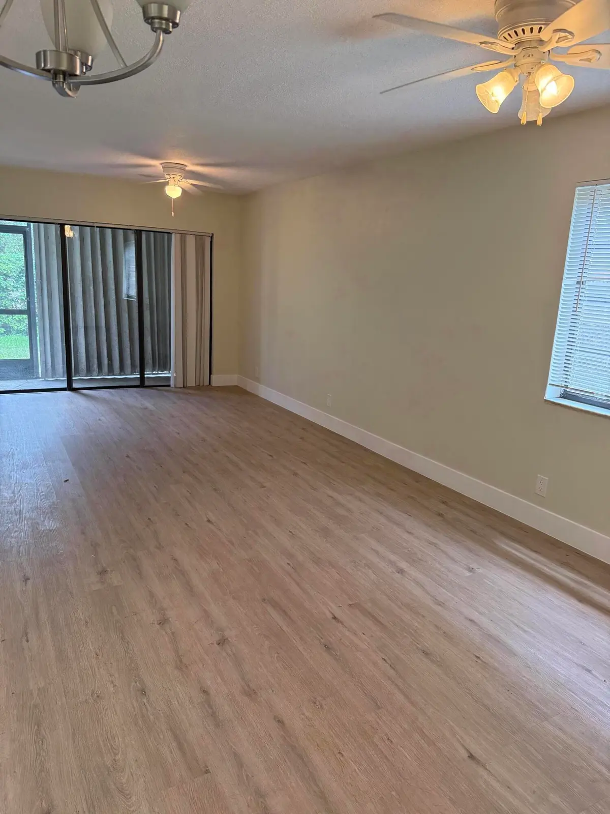 IMG_5686 at 9150 NW 38TH Drive 111, Coral Springs