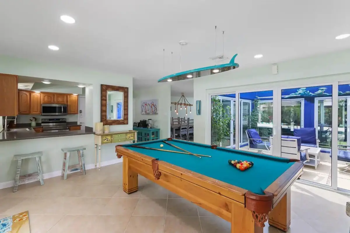 gz6e9cmd at 608 Malabar Avenue, Fort Pierce