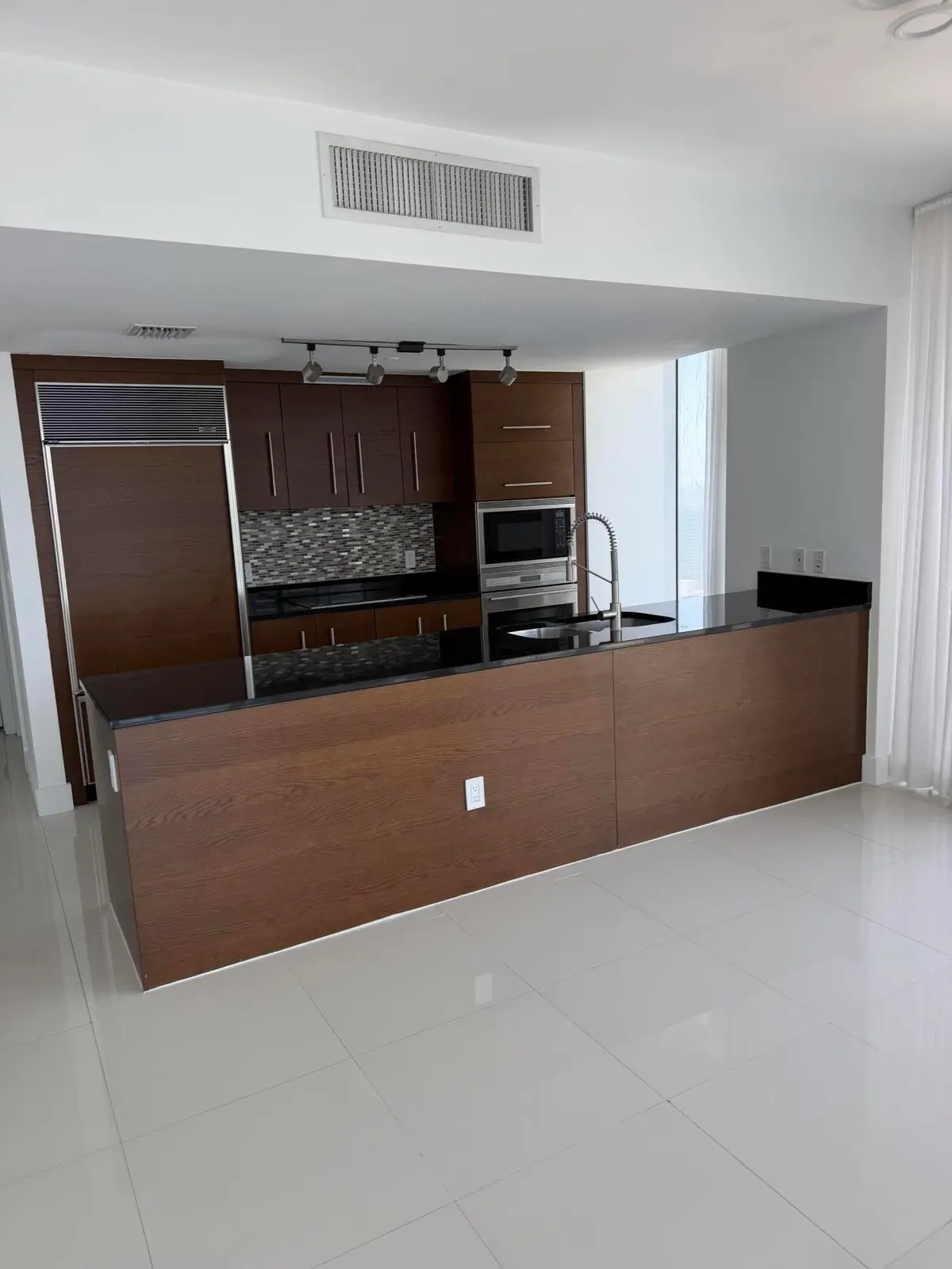 IMG_6421 at 475 BRICKELL Avenue 4615, Miami
