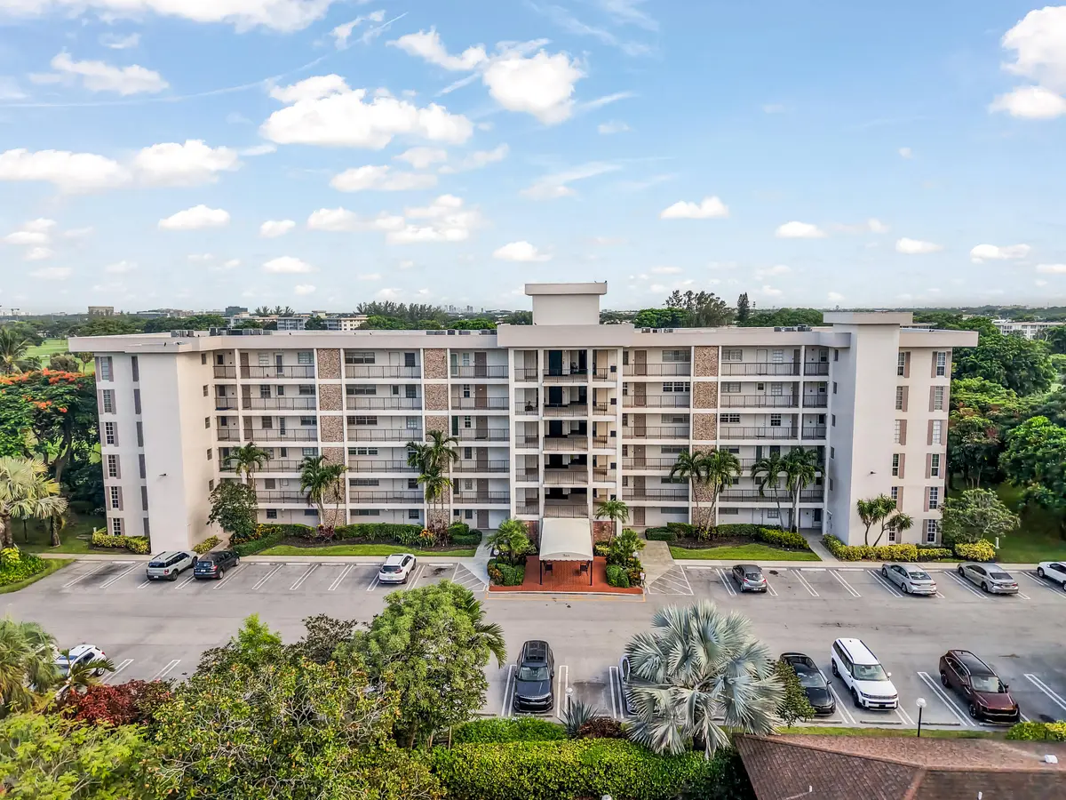 6-print-DJI_20260716062401_0726_D at 3000 N PALM AIRE Drive 407, Pompano Beach