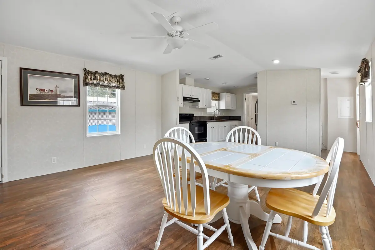 07 dining area 01 at 8333 SE Sandy Lane, Hobe Sound