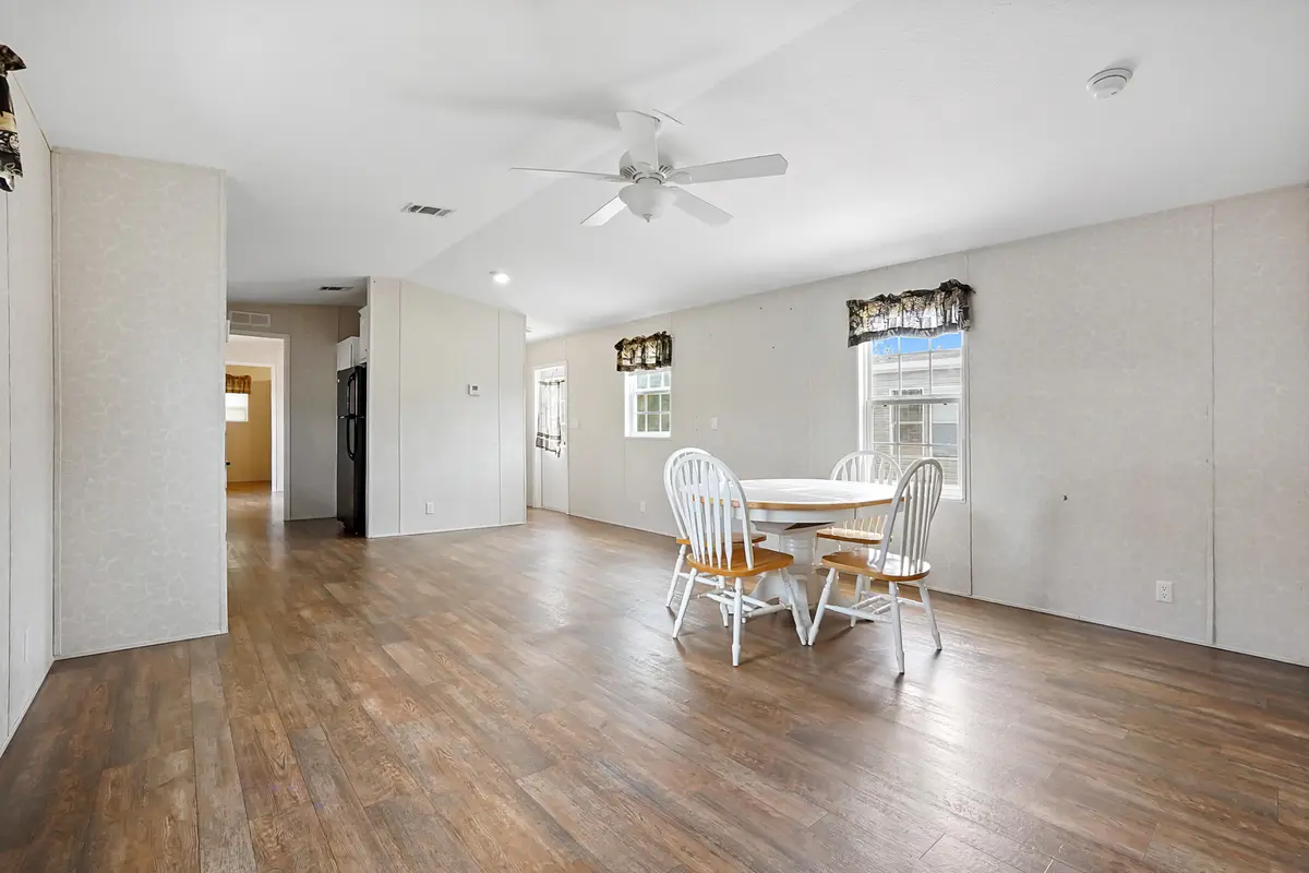 08 dining area 02 at 8333 SE Sandy Lane, Hobe Sound