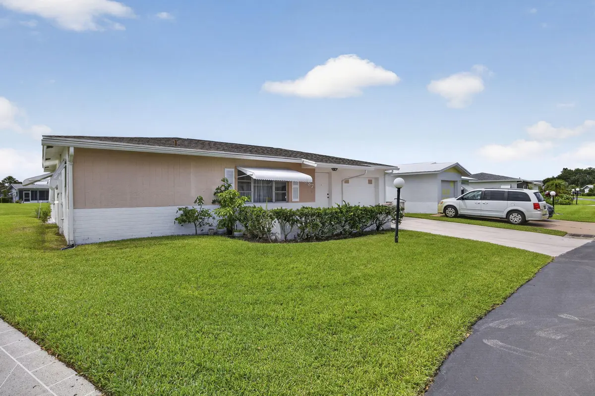 2-web-or-mls-BS1A2507 at 5337 BELLEVILLE Road, West Palm Beach