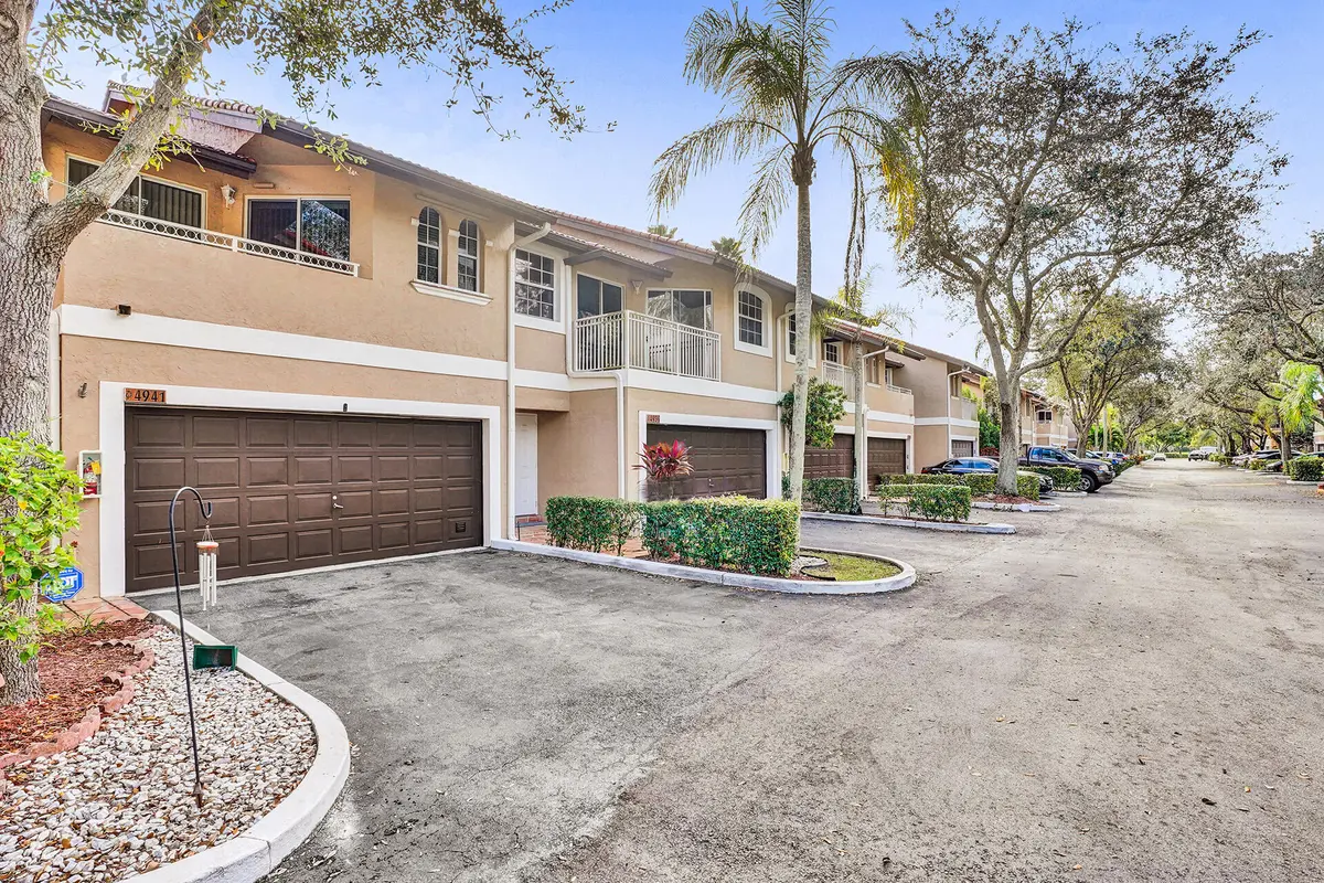 4941 Riverside EXT @ at 4941 Riverside Drive, Coral Springs