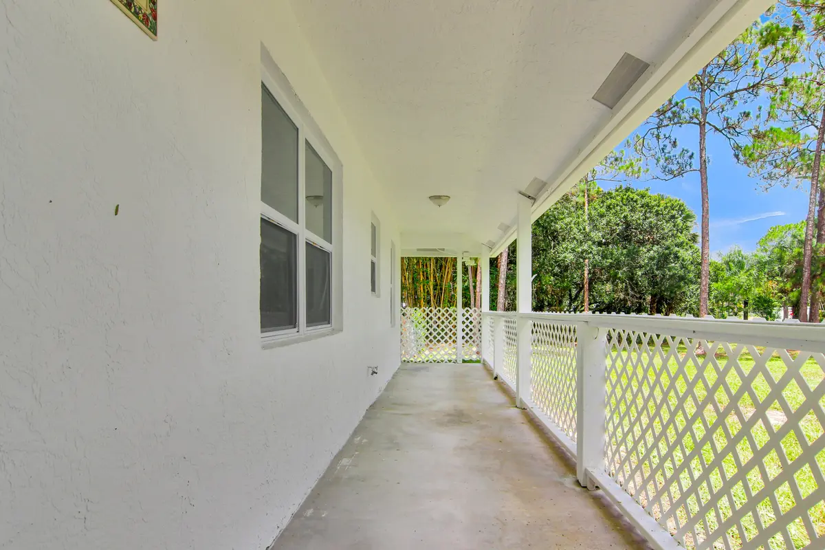 Front porch at 14817 97th Road, West Palm Beach