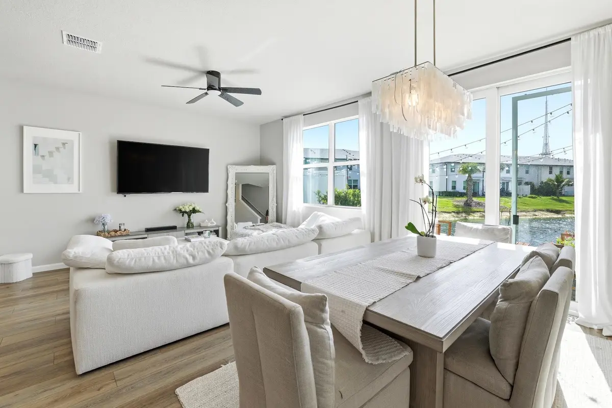 Dining Area at 5650 Enclave Drive, Mangonia Park