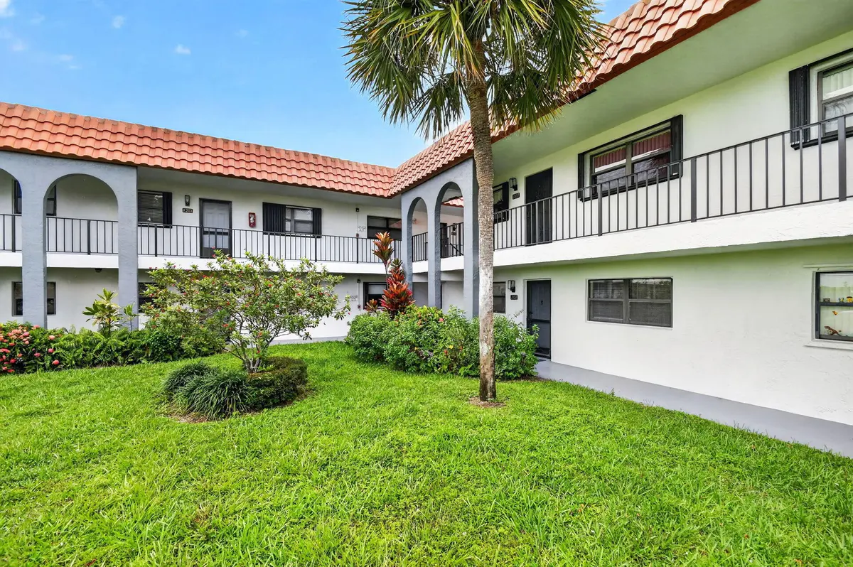 Front of Structure at 2101 W Woolbright Road J107, Boynton Beach
