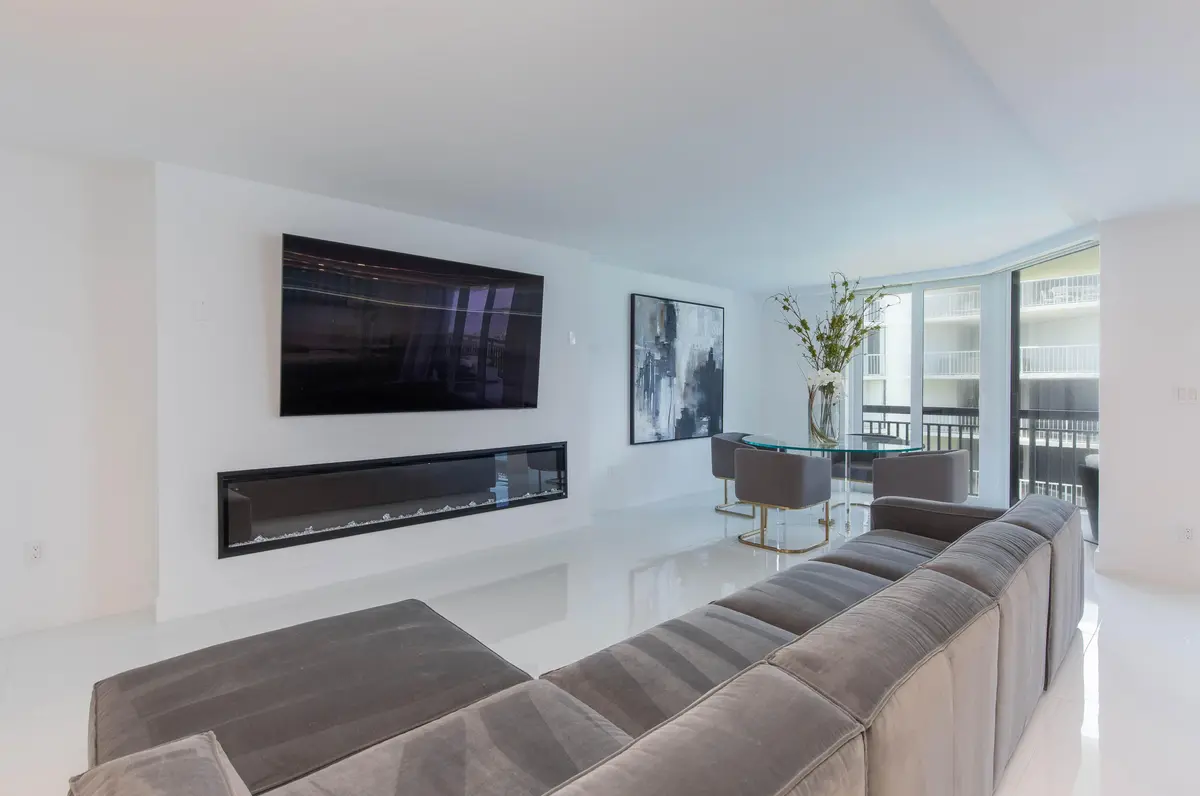 5E3C83BF-B3BF-4010-89A6-1D921DC768D85 at 3140 S Ocean Boulevard 502S, Palm Beach
