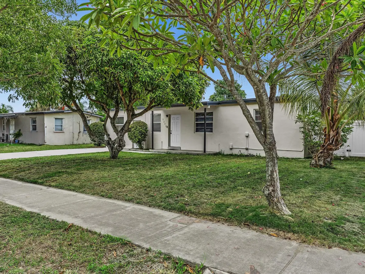 03-FPP00331 at 5232 NE 19th Avenue, Pompano Beach