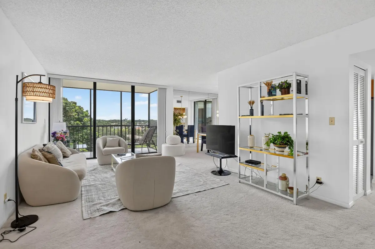 3-web-or-mls-DSC_7294 at 6895 Willow Wood Drive 1065, Boca Raton