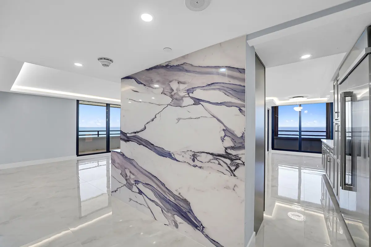 Unit Entry at 3560 S Ocean Boulevard 700, South Palm Beach