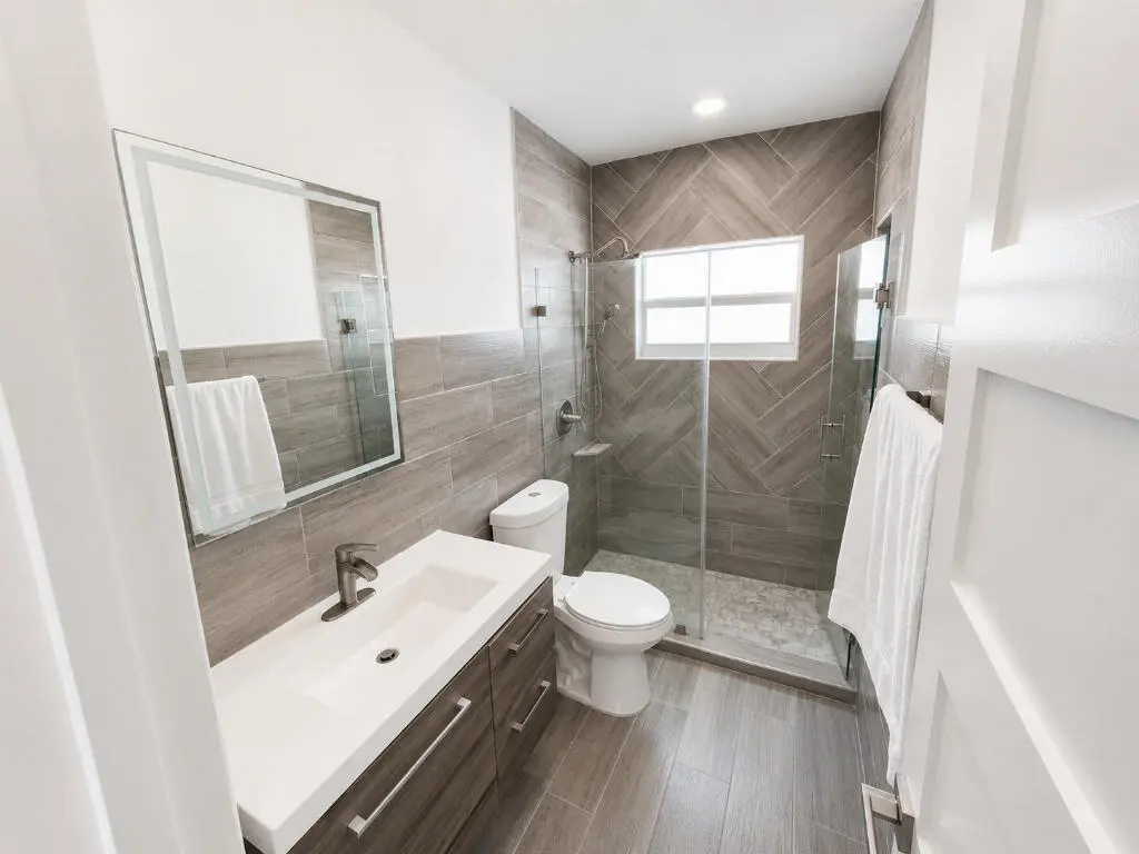 42425_06_image-191685_07.17.2026 at 7120 SW 13TH Street, Pembroke Pines