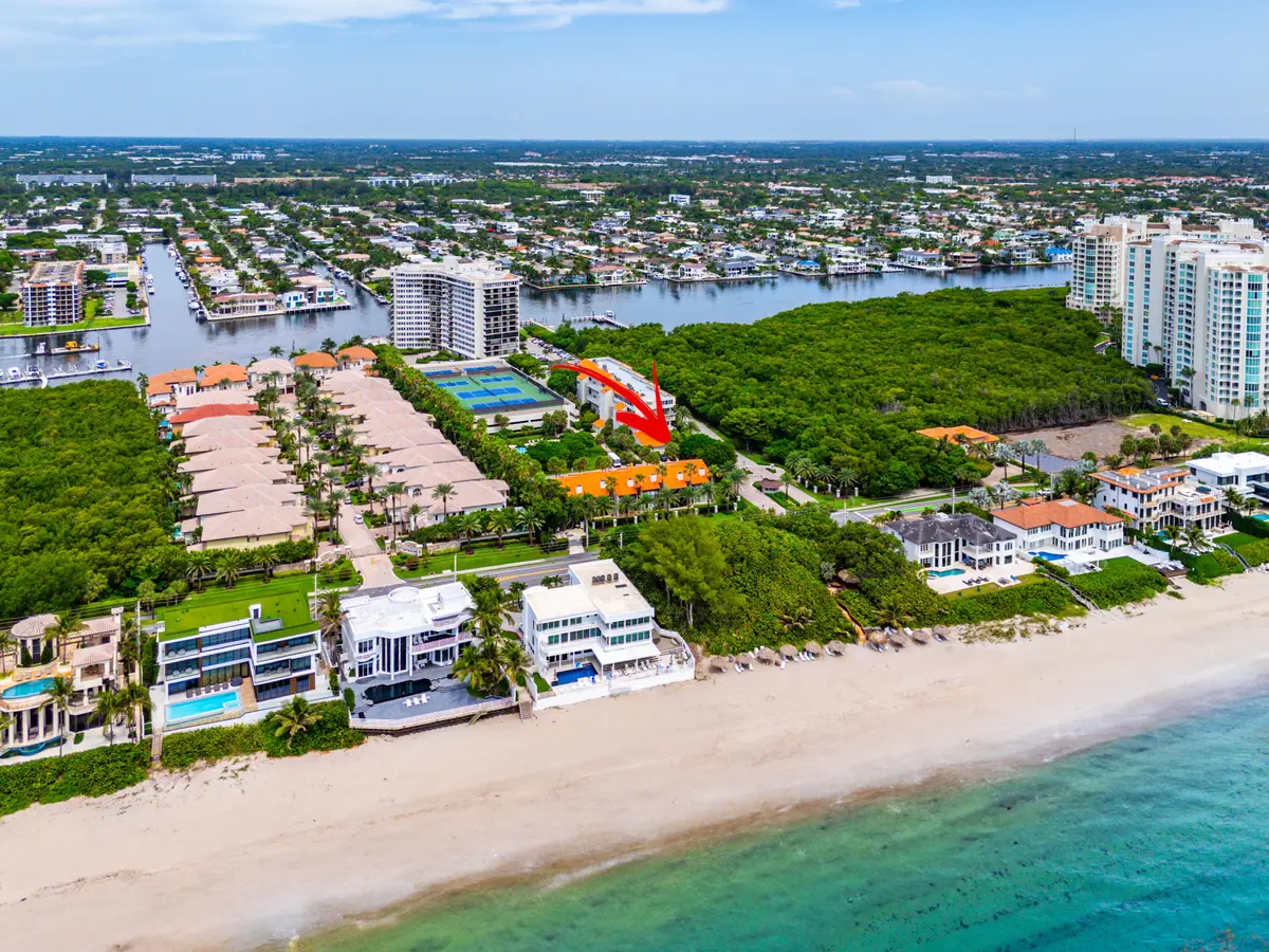 076-3908SouthOceanBoulevard-Townhouse1-H at 3908 S OCEAN Boulevard T-1, Highland Beach