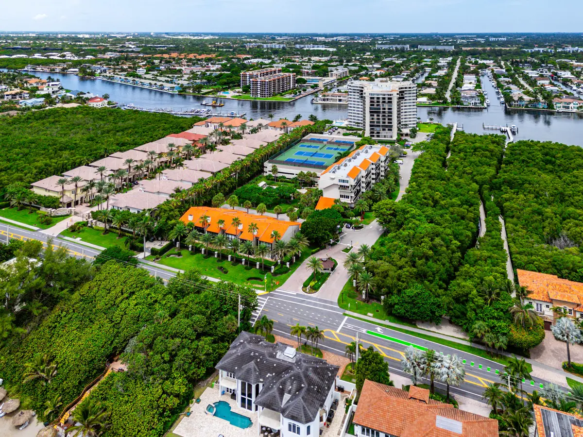 073-3908SouthOceanBoulevard-Townhouse1-H at 3908 S OCEAN Boulevard T-1, Highland Beach