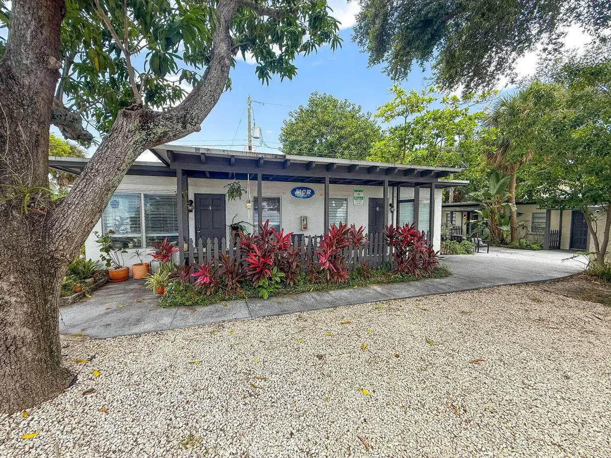 006_Cunningham.6 at 131 S FEDERAL Highway, Lake Worth Beach