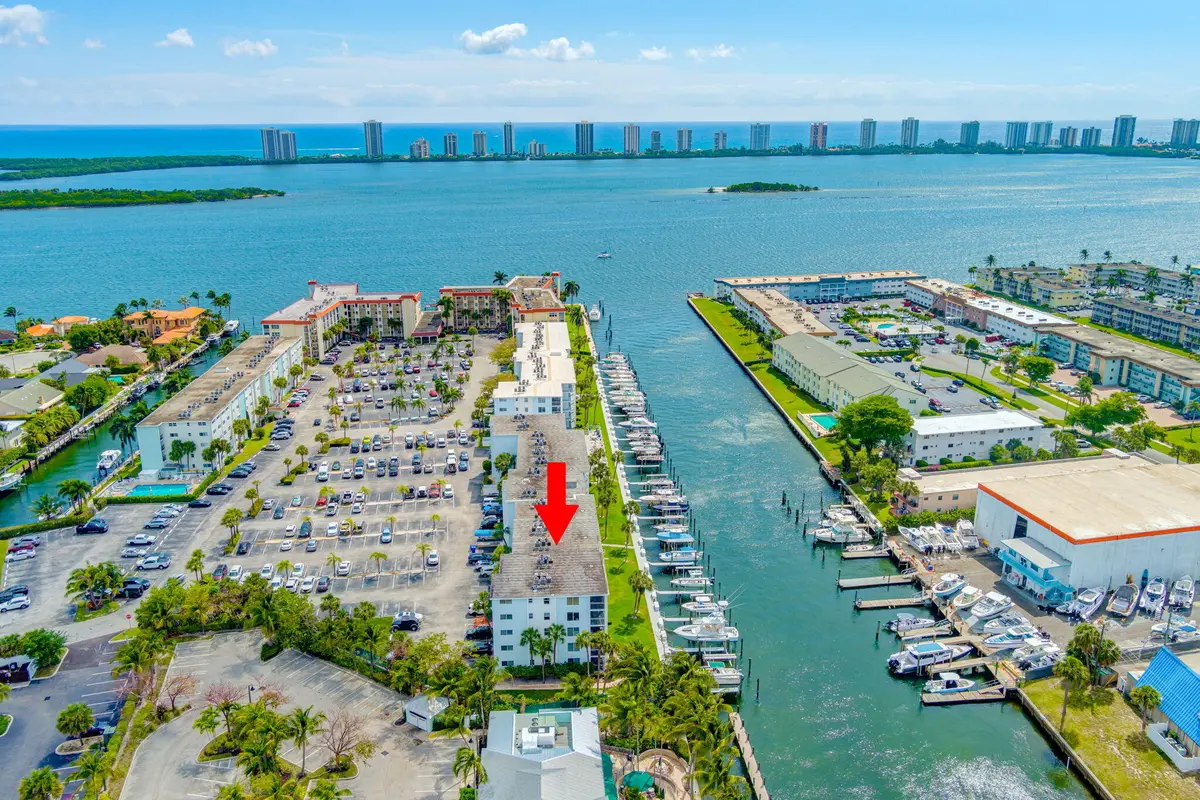 108 Paradise Harbour 512 NPB Pool2Bldg M at 108 Paradise Harbour Boulevard 512, North Palm Beach